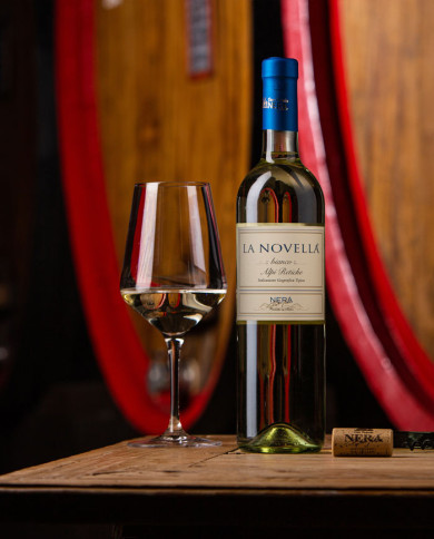 I.G.T. Alpi Retiche "La Novella" 2023 (0.375 lt.) I.G.T. Alpi Retiche "La Novella" 2023 (0.375 lt.)